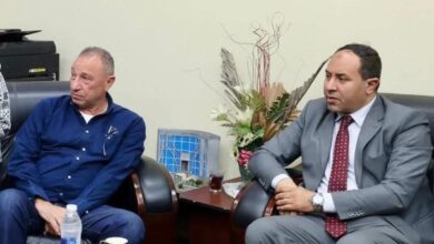 الخطيب يجتمع برئيس المؤسسة العلاجية للاطمئنان على حالة الشاب الأهلاوي عبدالله عربي
